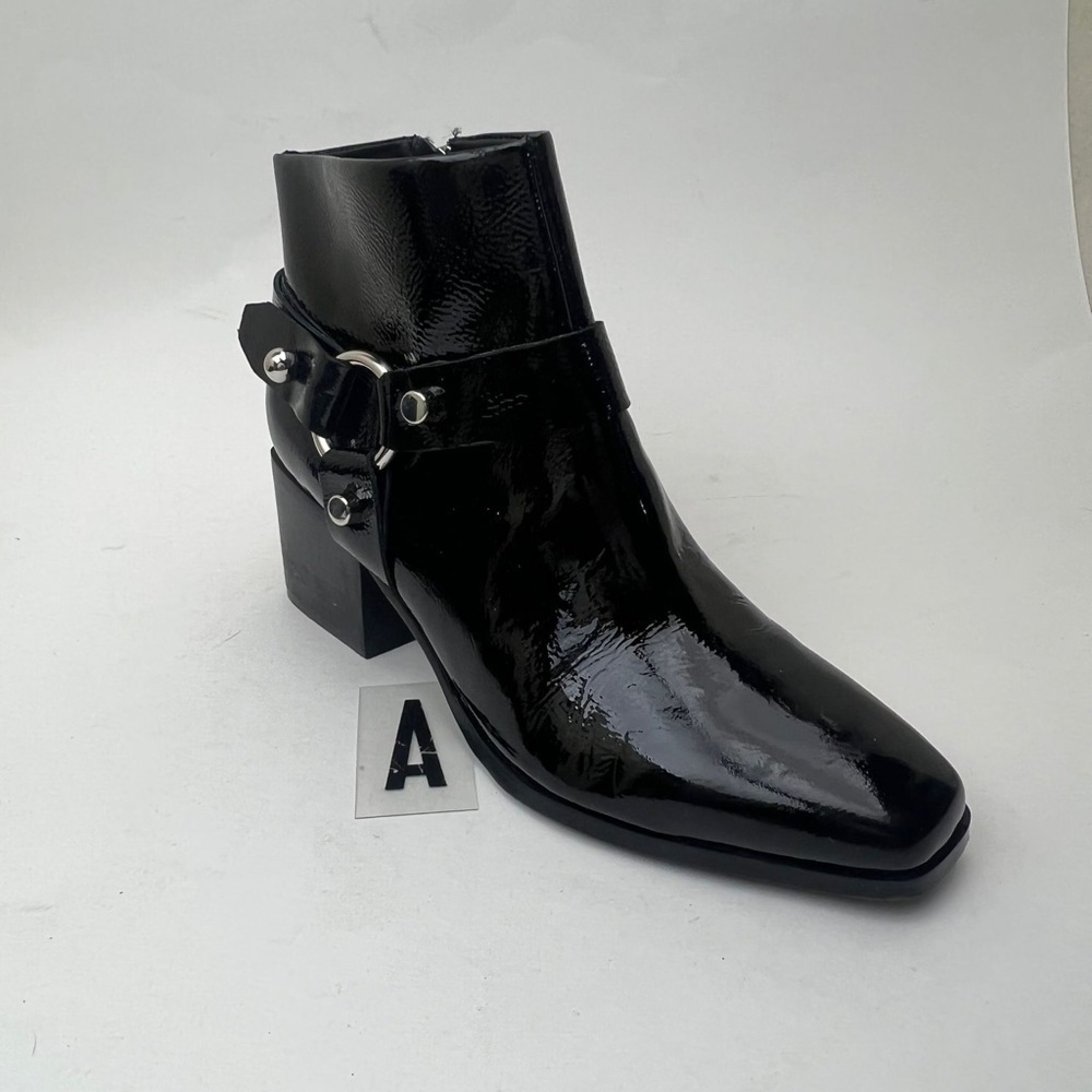 Marc Fisher Gerod Bootie sz 8